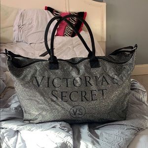 Victoria’s secret tote